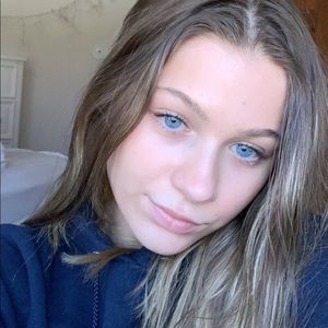 Meet your Posher, Jordyn